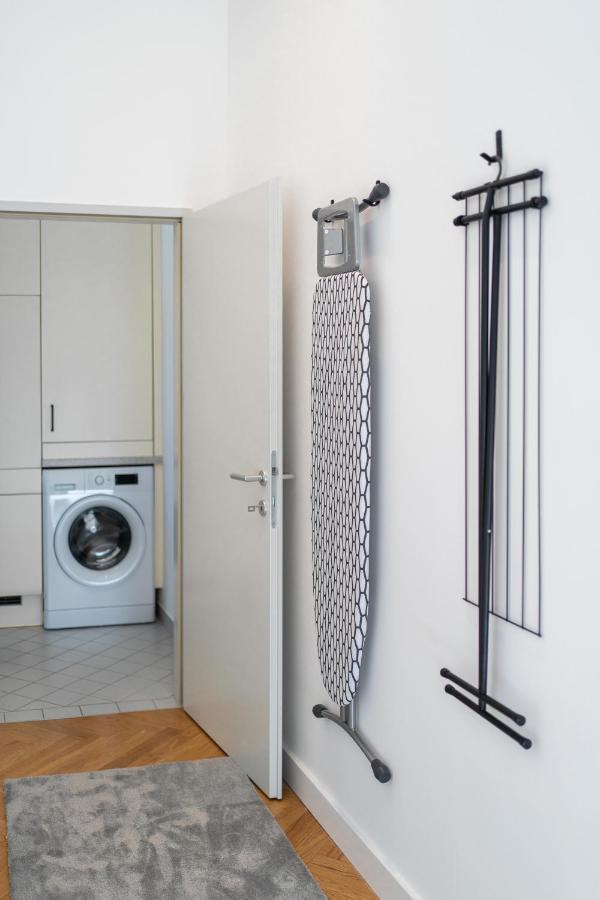Myflat - Bright Near Station * Wien